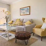 Апартаменты Patios De Santa Maria Golf, Elviria Марбелья