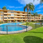Patios De Santa Maria Golf, Elviria Апартаменты